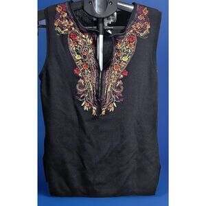 Joseph A. Black Knit Embroidered Flower Sleeveless V Neck Top Size Medium